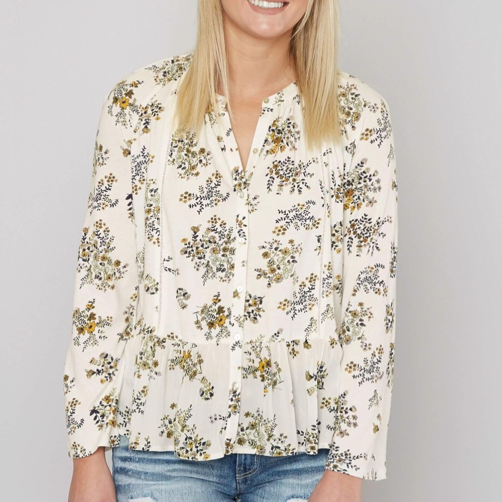 Lucky Brand Top. Size Large